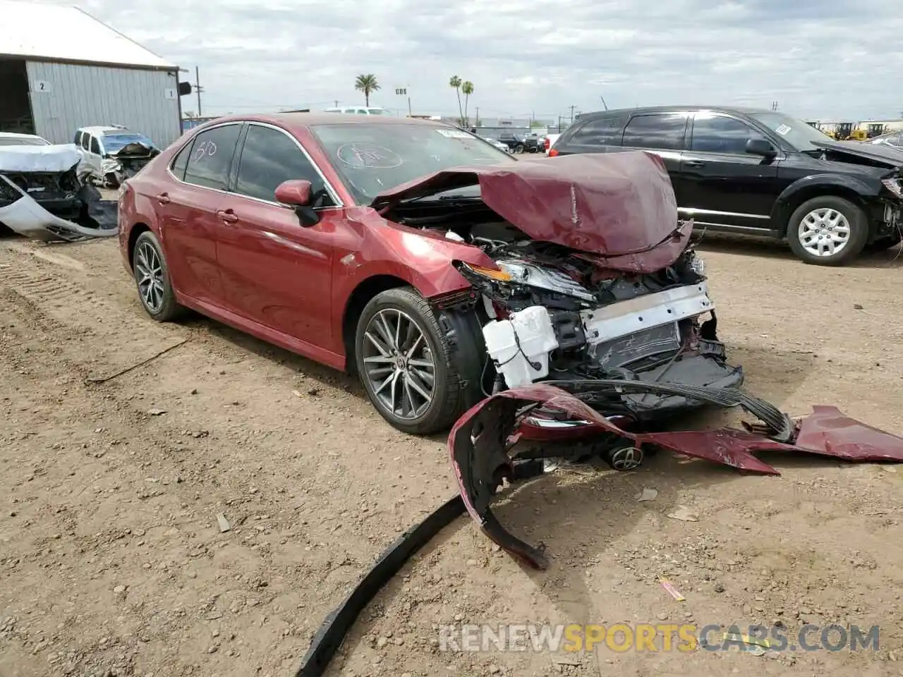 9 Photograph of a damaged car 4T1F11AK7MU408079 TOYOTA CAMRY 2021