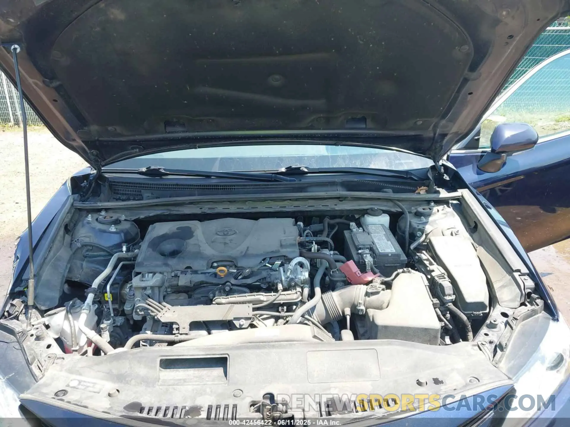 10 Photograph of a damaged car 4T1F11AK7MU443771 TOYOTA CAMRY 2021