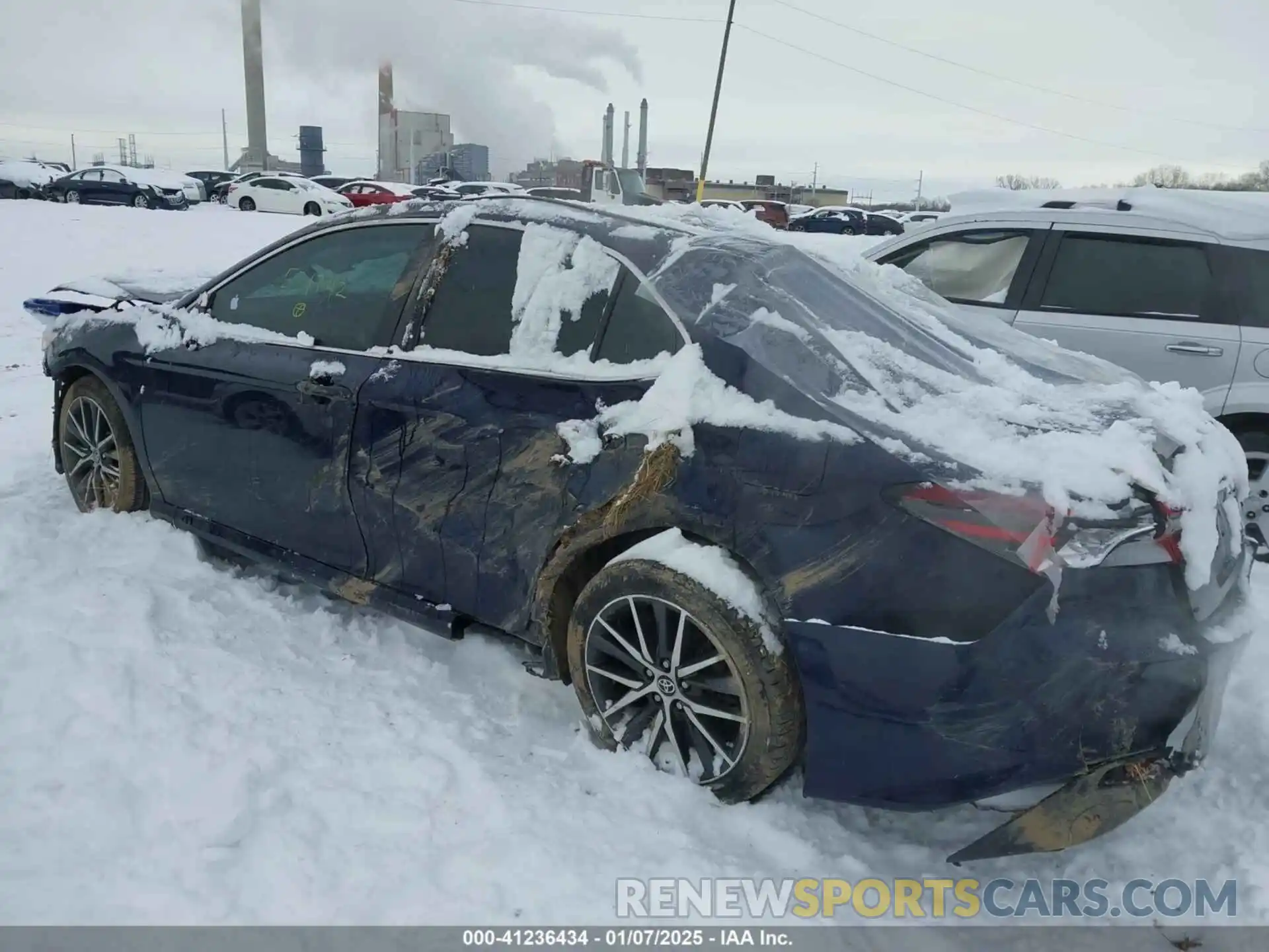 3 Photograph of a damaged car 4T1F11AK7MU521742 TOYOTA CAMRY 2021