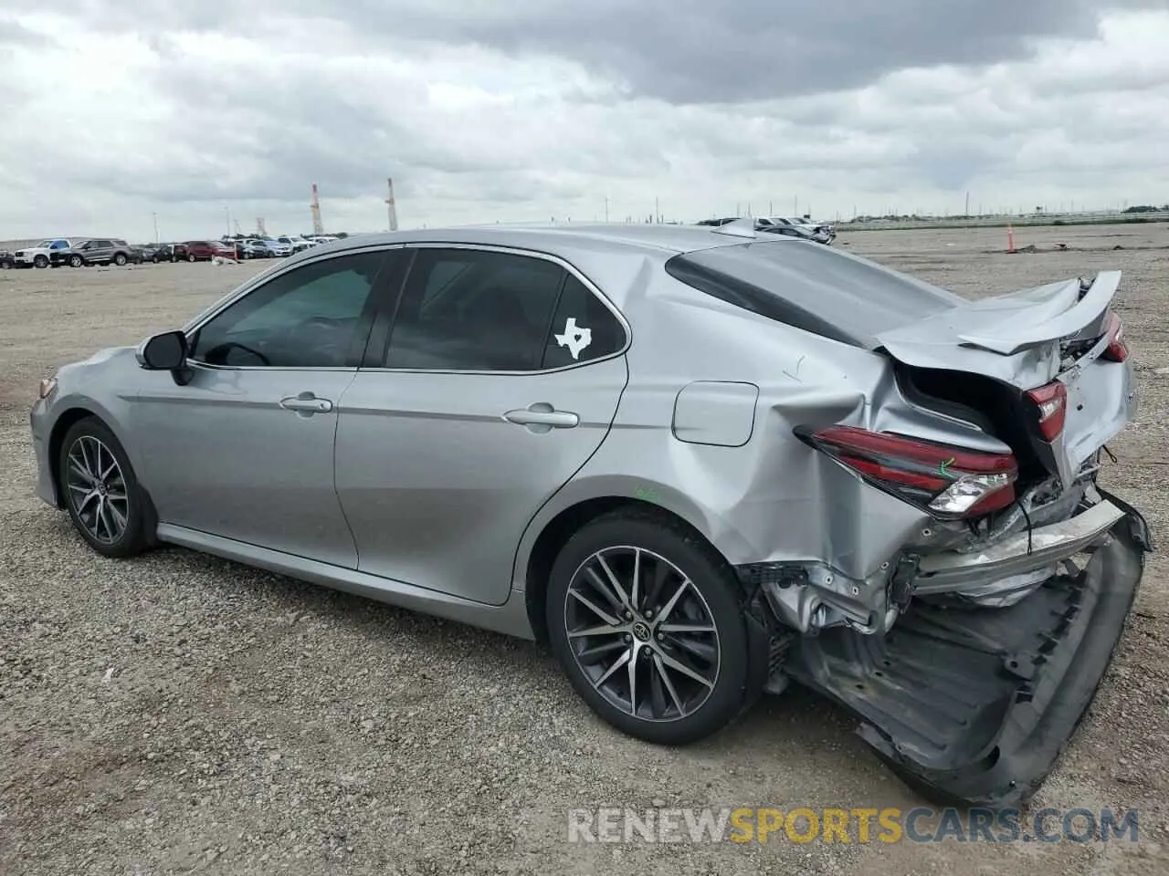 2 Photograph of a damaged car 4T1F11AK7MU559858 TOYOTA CAMRY 2021
