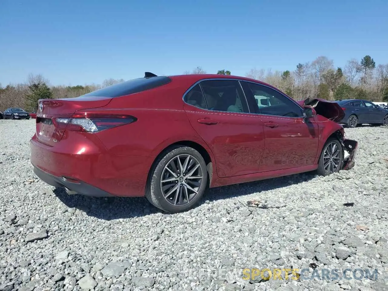3 Photograph of a damaged car 4T1F11AKXMU576413 TOYOTA CAMRY 2021