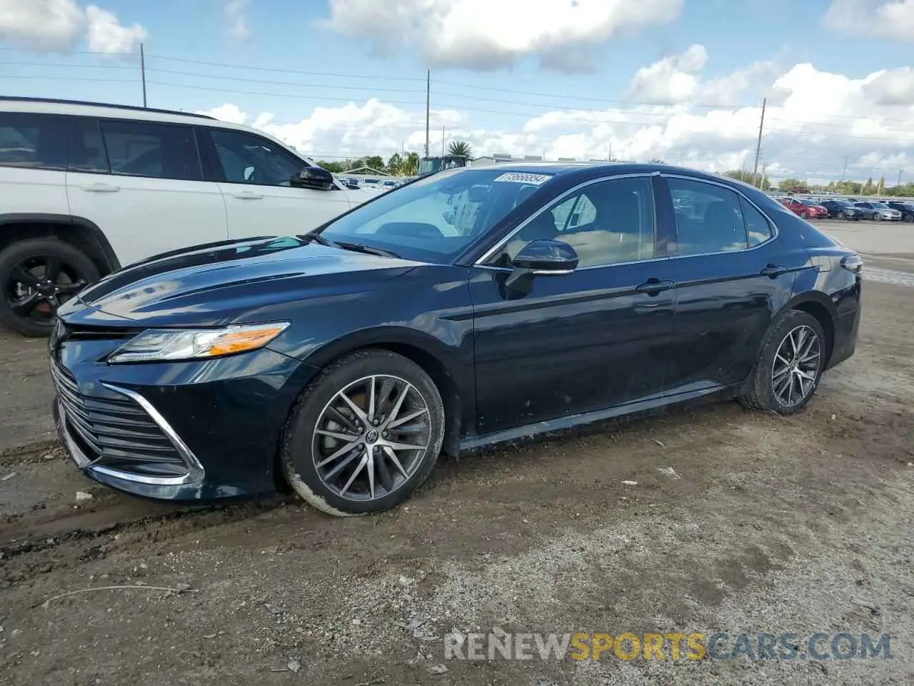 1 Photograph of a damaged car 4T1F11BK0MU044571 TOYOTA CAMRY 2021