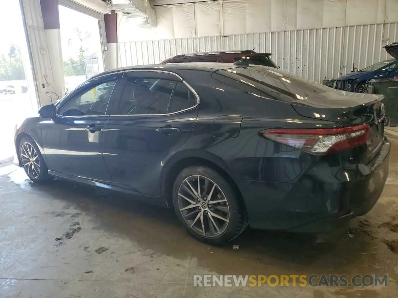 2 Photograph of a damaged car 4T1F11BK1MU029805 TOYOTA CAMRY 2021