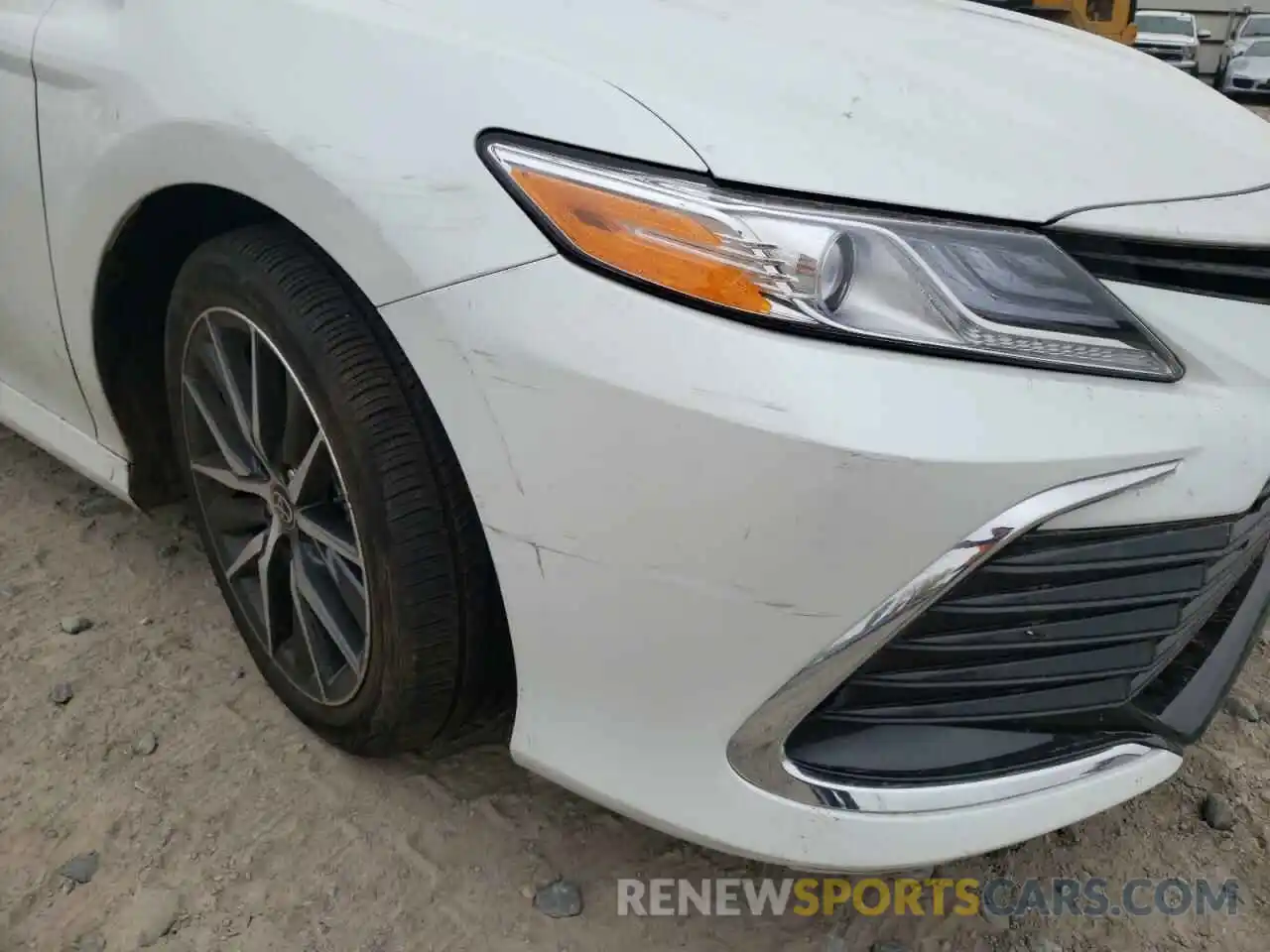 9 Photograph of a damaged car 4T1F11BK1MU040240 TOYOTA CAMRY 2021