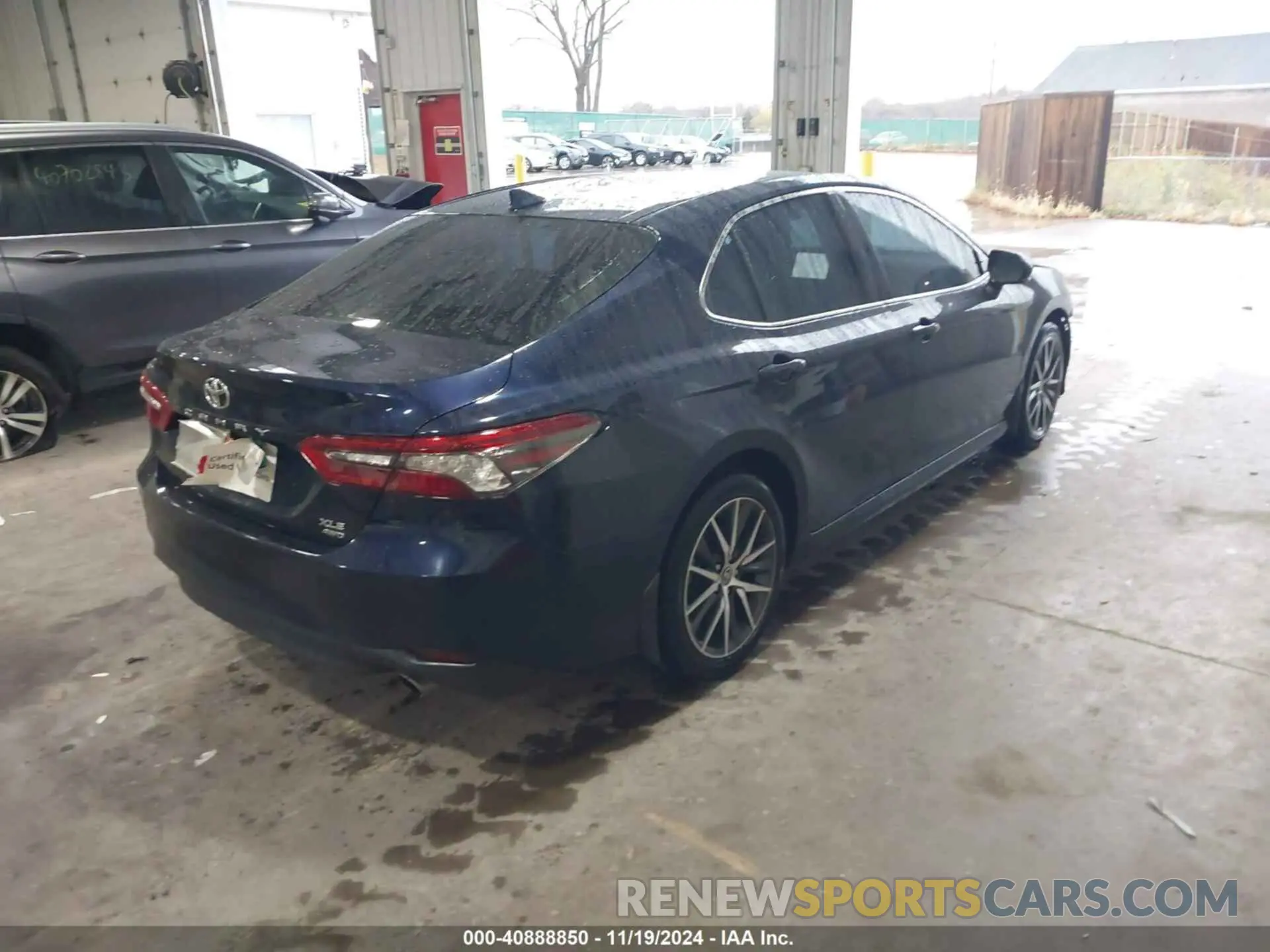 4 Photograph of a damaged car 4T1F11BK3MU036254 TOYOTA CAMRY 2021