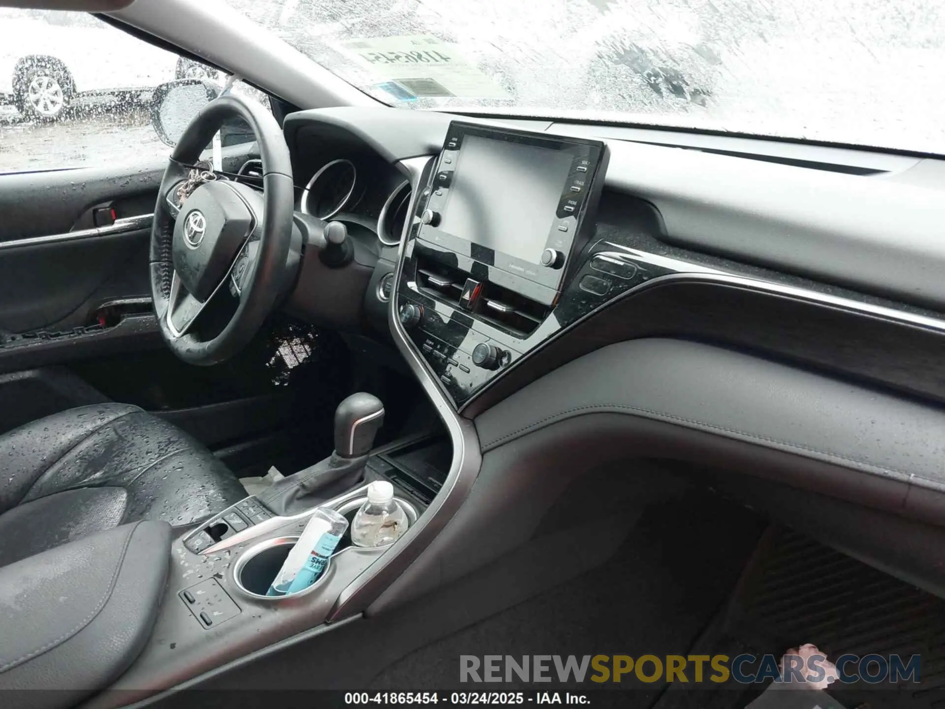 5 Photograph of a damaged car 4T1F11BK3MU037047 TOYOTA CAMRY 2021