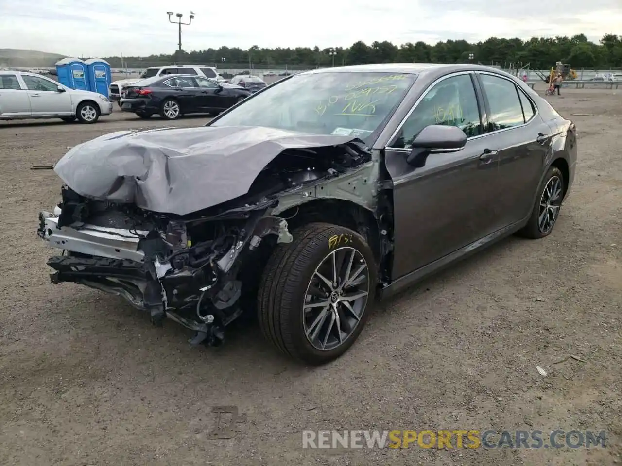 2 Photograph of a damaged car 4T1F11BK5MU029757 TOYOTA CAMRY 2021