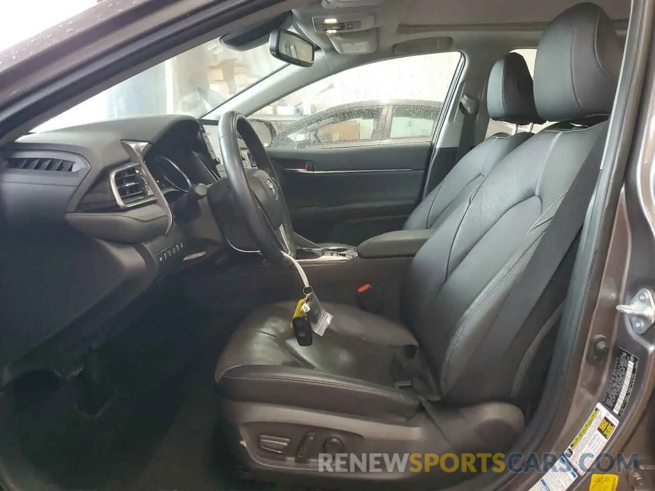 7 Photograph of a damaged car 4T1F11BK6MU039763 TOYOTA CAMRY 2021