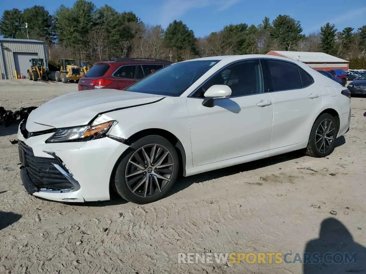 1 Photograph of a damaged car 4T1F11BK9MU043080 TOYOTA CAMRY 2021