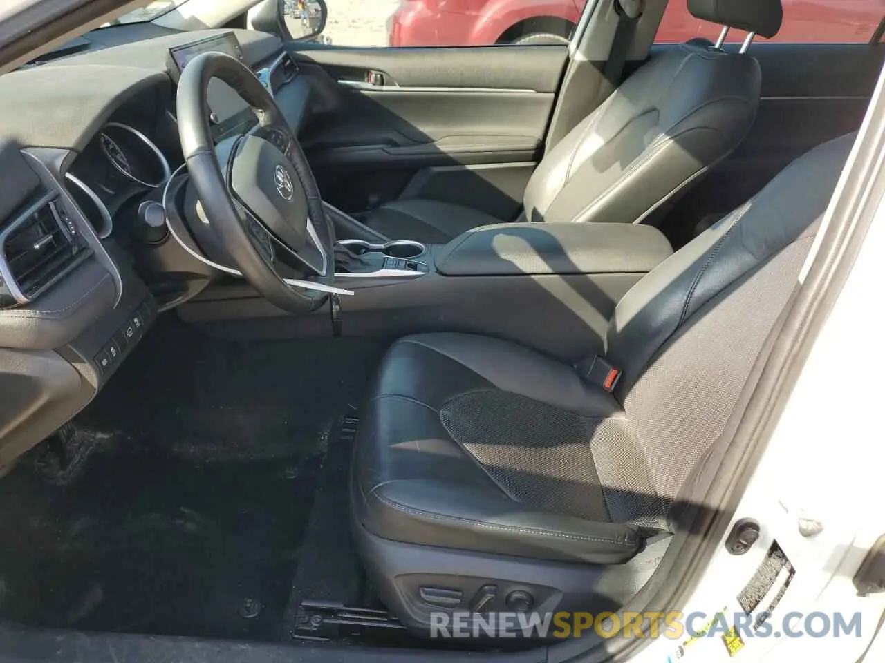 7 Photograph of a damaged car 4T1F11BK9MU043080 TOYOTA CAMRY 2021