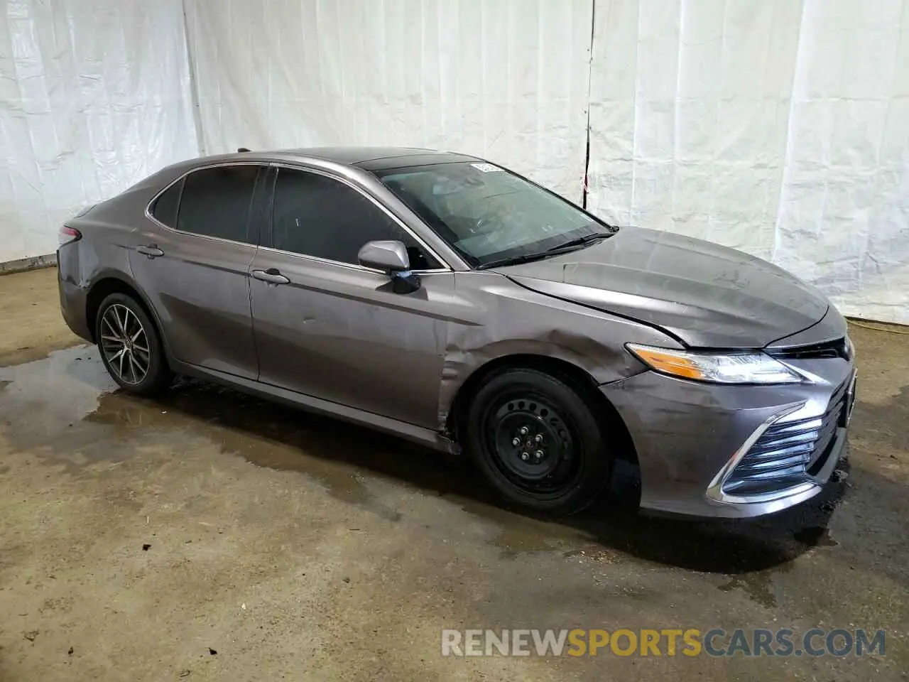4 Photograph of a damaged car 4T1F11BK9MU044875 TOYOTA CAMRY 2021