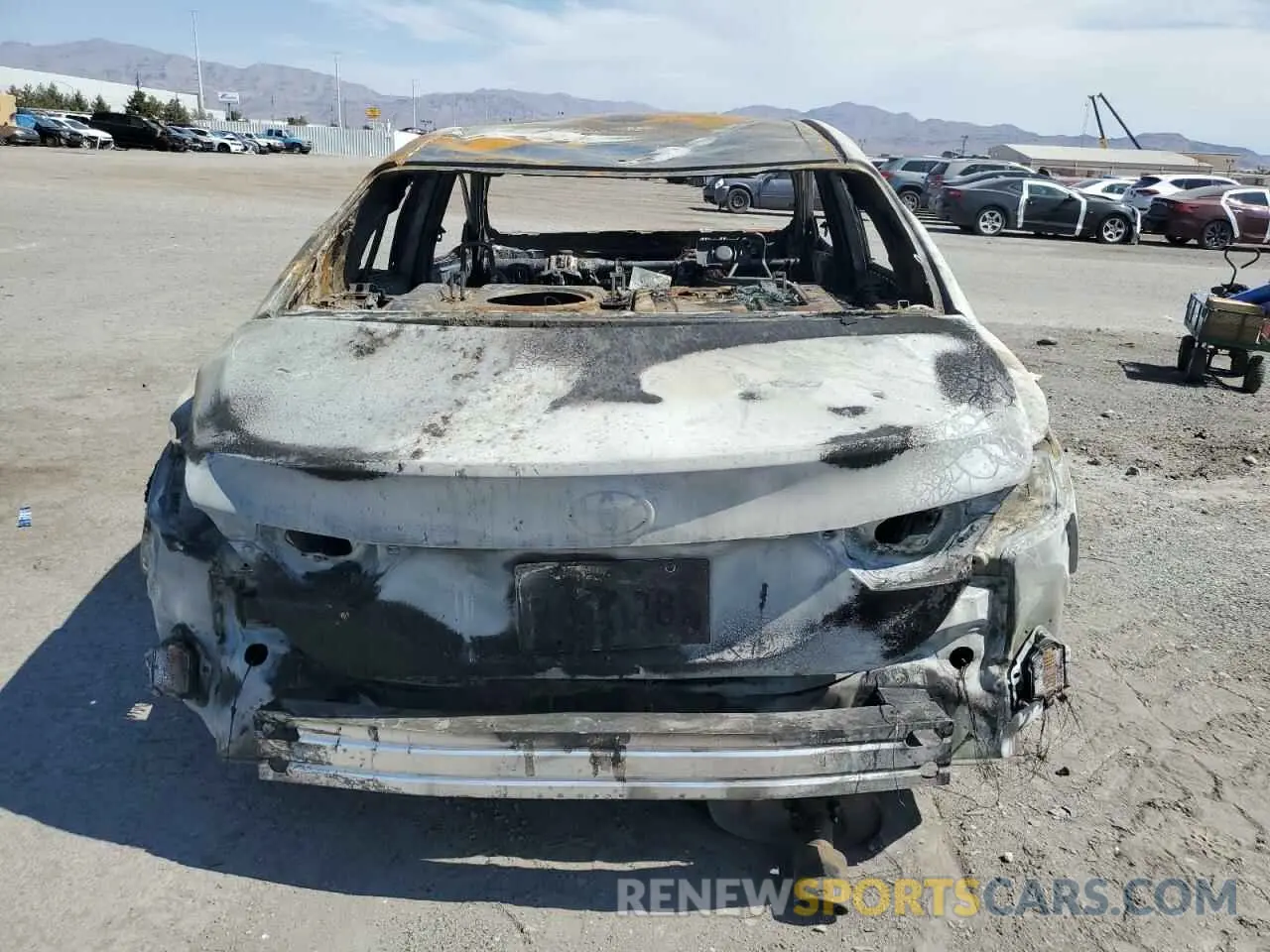 6 Photograph of a damaged car 4T1F11BKXMU023629 TOYOTA CAMRY 2021