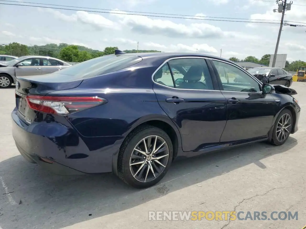 3 Photograph of a damaged car 4T1F31AK0MU547254 TOYOTA CAMRY 2021