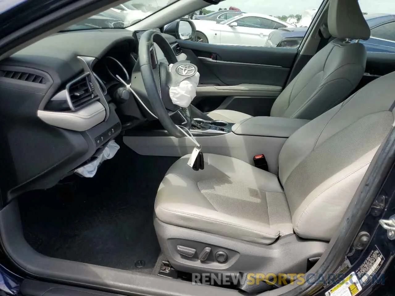 7 Photograph of a damaged car 4T1F31AK0MU547254 TOYOTA CAMRY 2021