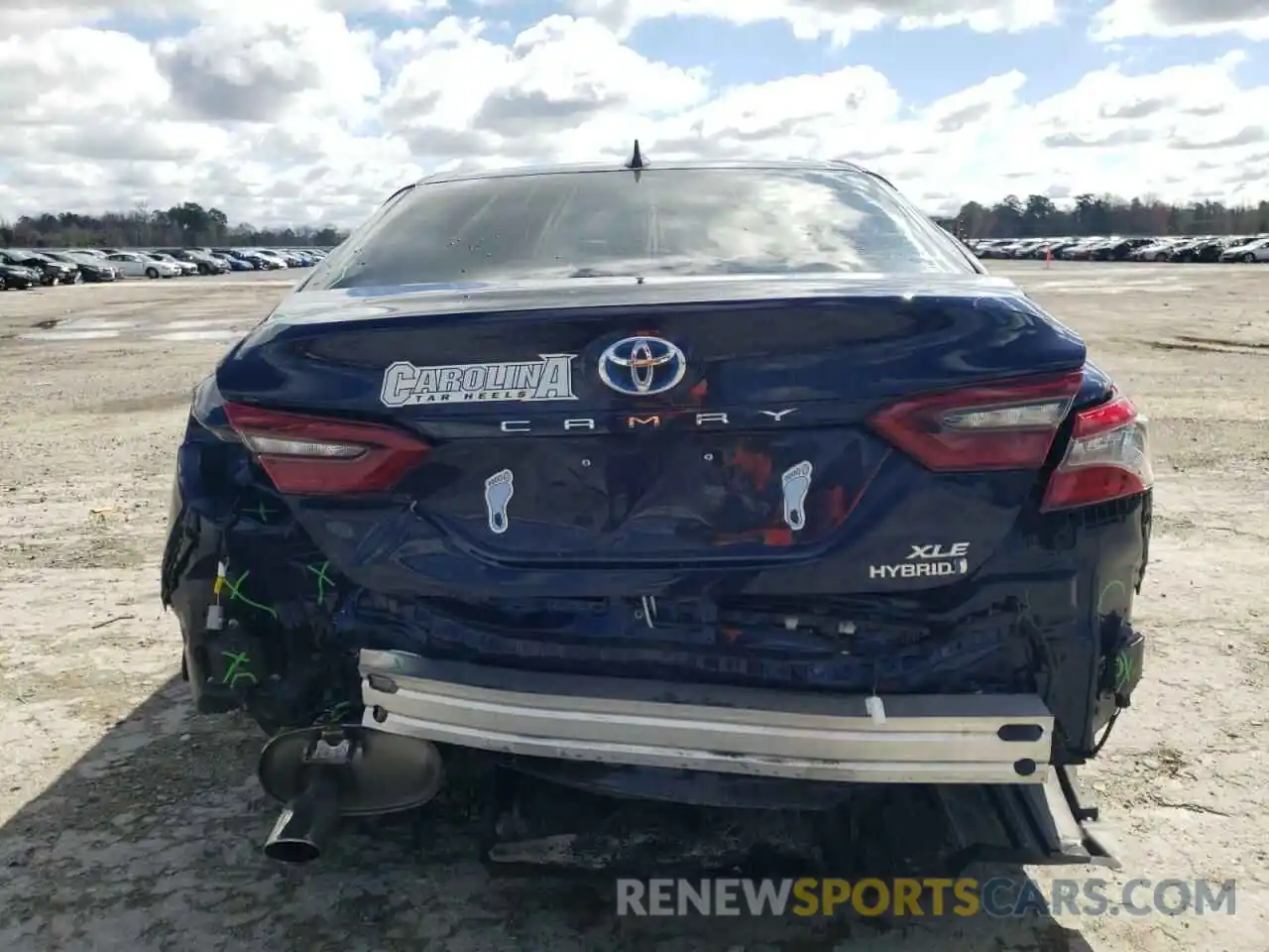 6 Photograph of a damaged car 4T1F31AK2MU563097 TOYOTA CAMRY 2021