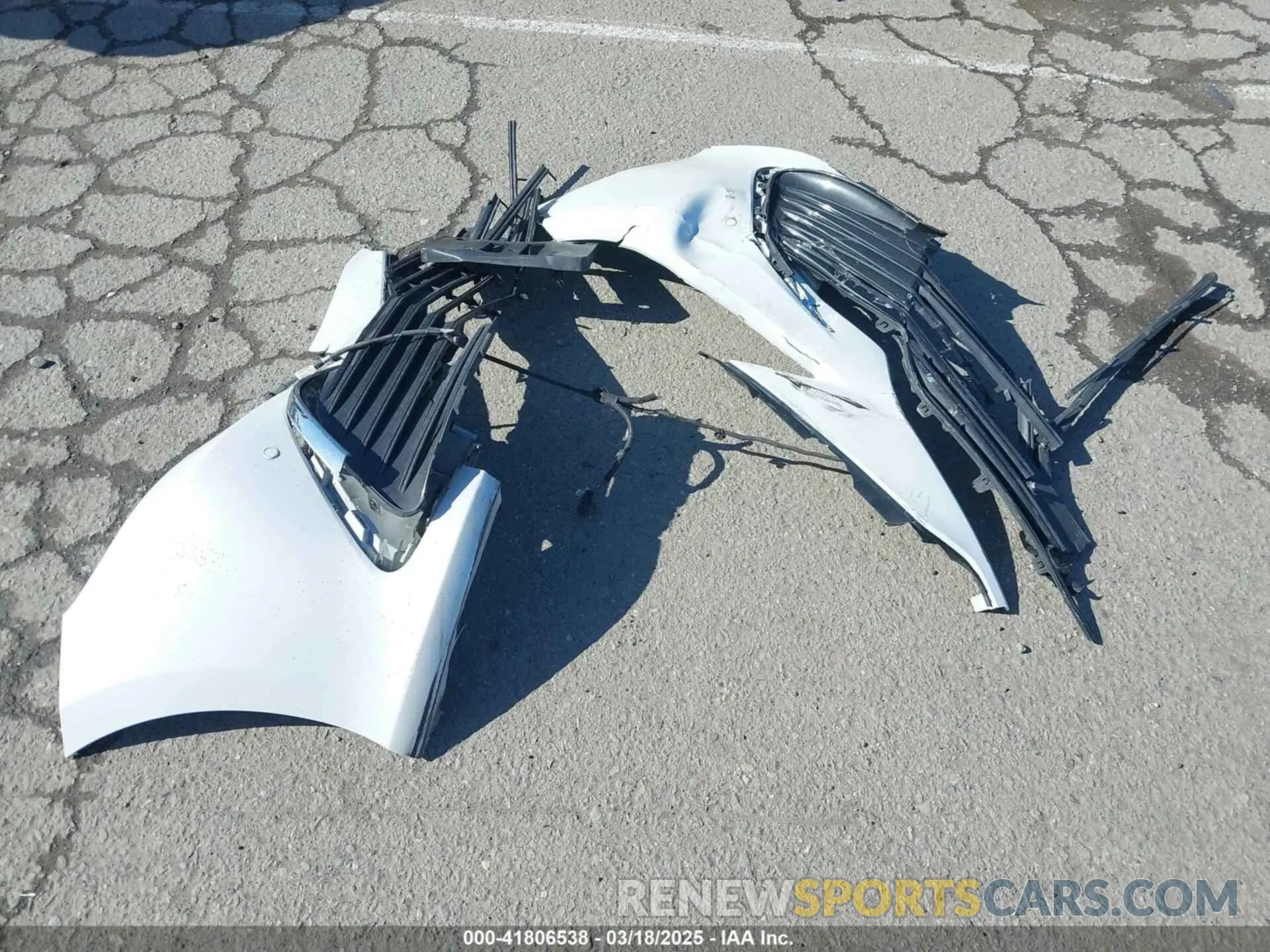 11 Photograph of a damaged car 4T1F31AK7MU548885 TOYOTA CAMRY 2021