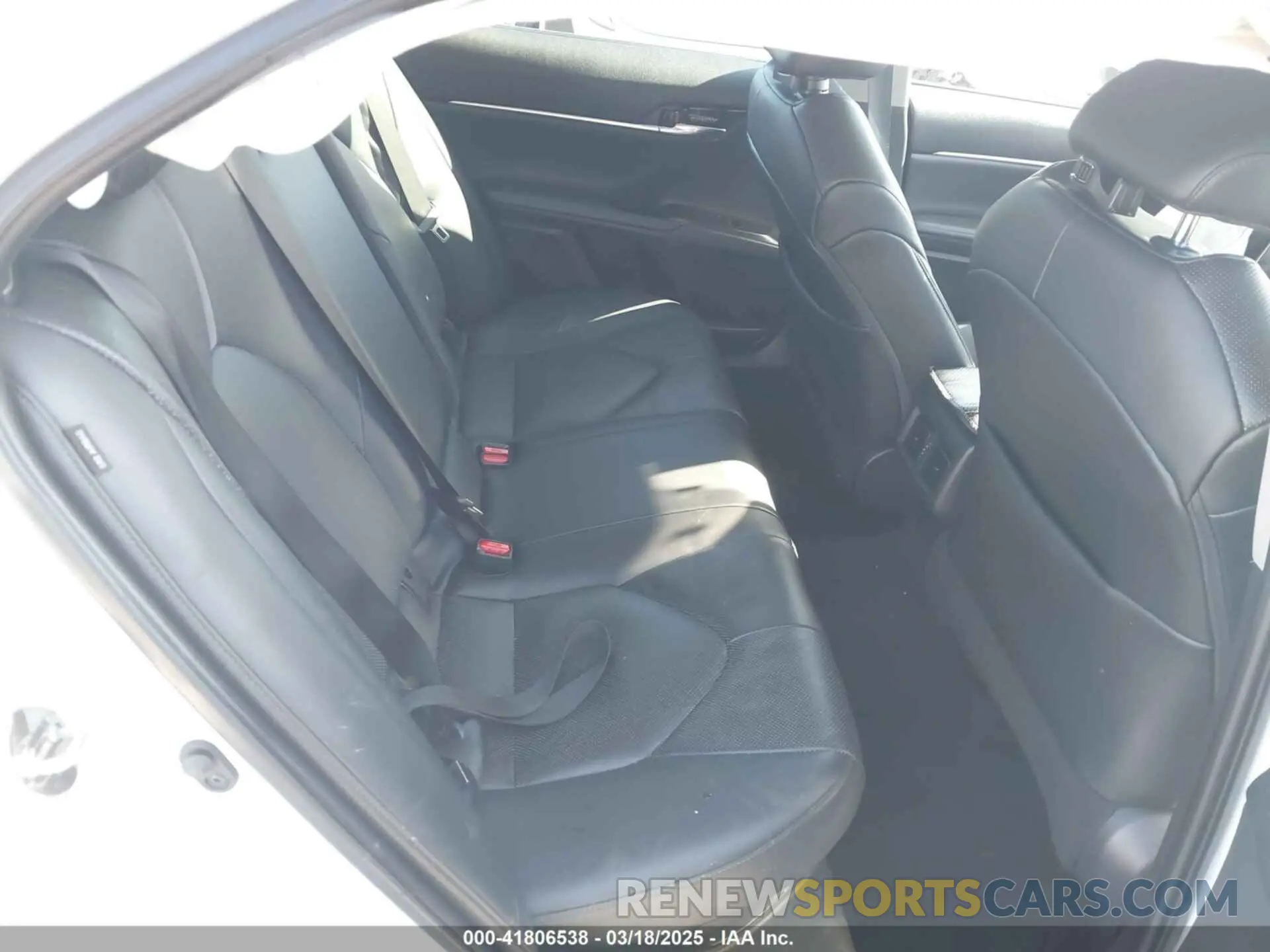 8 Photograph of a damaged car 4T1F31AK7MU548885 TOYOTA CAMRY 2021