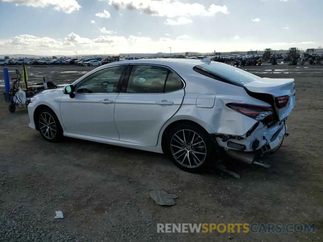 2 Photograph of a damaged car 4T1F31AK7MU567291 TOYOTA CAMRY 2021
