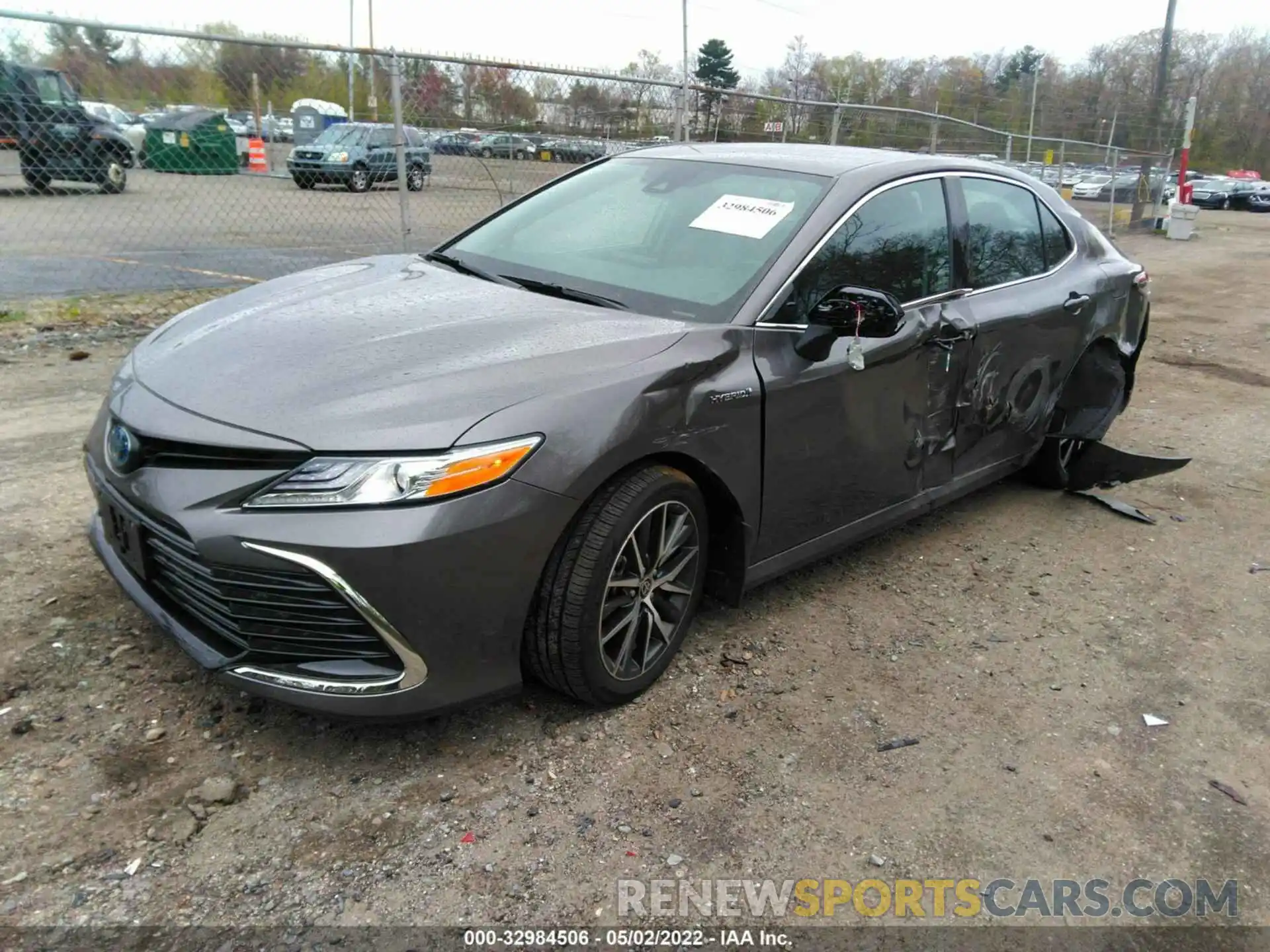 2 Photograph of a damaged car 4T1F31AK8MU557417 TOYOTA CAMRY 2021