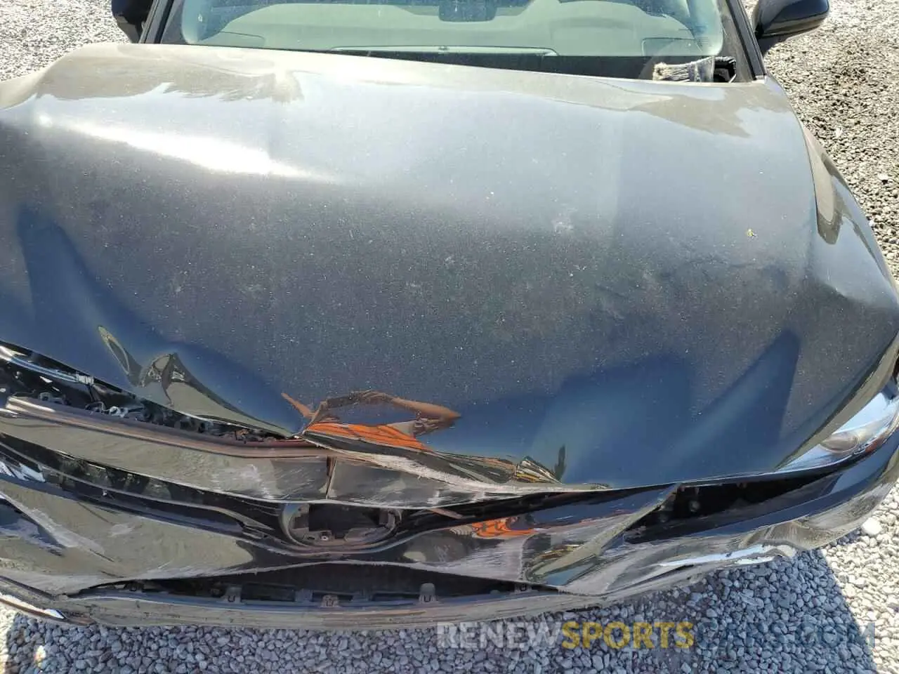 11 Photograph of a damaged car 4T1F31AK9MU555787 TOYOTA CAMRY 2021
