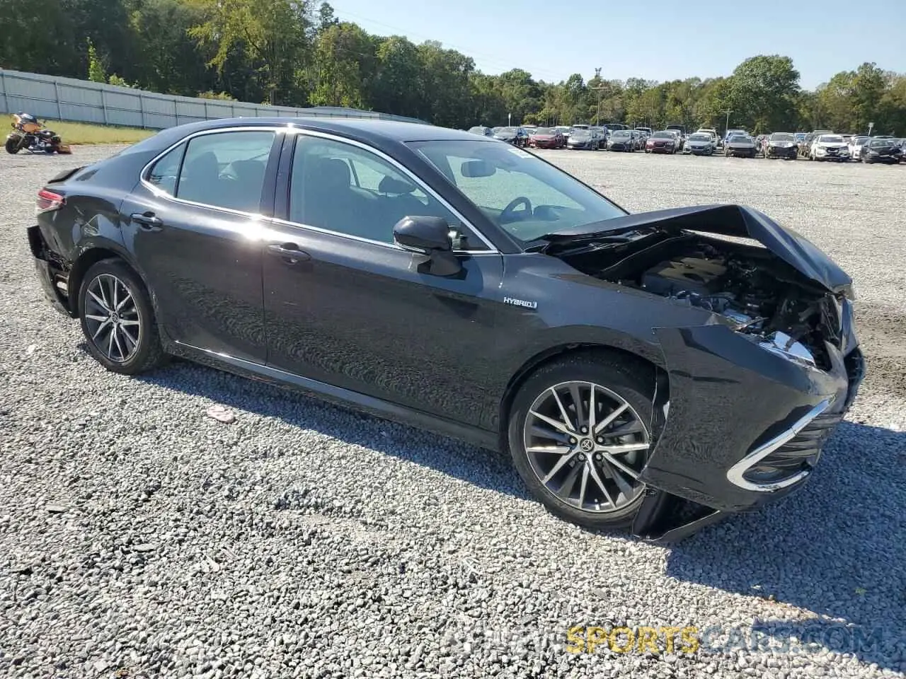 4 Photograph of a damaged car 4T1F31AK9MU555787 TOYOTA CAMRY 2021