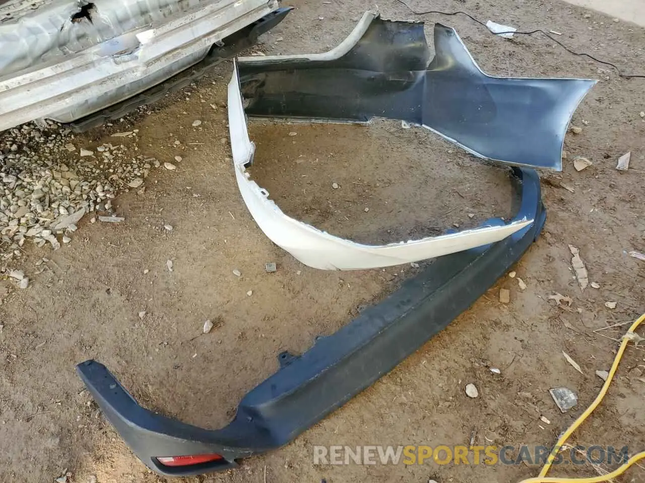 12 Photograph of a damaged car 4T1F31AK9MU559337 TOYOTA CAMRY 2021