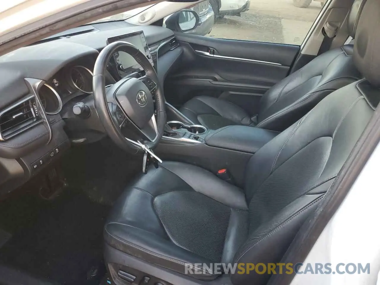 7 Photograph of a damaged car 4T1F31AK9MU559337 TOYOTA CAMRY 2021