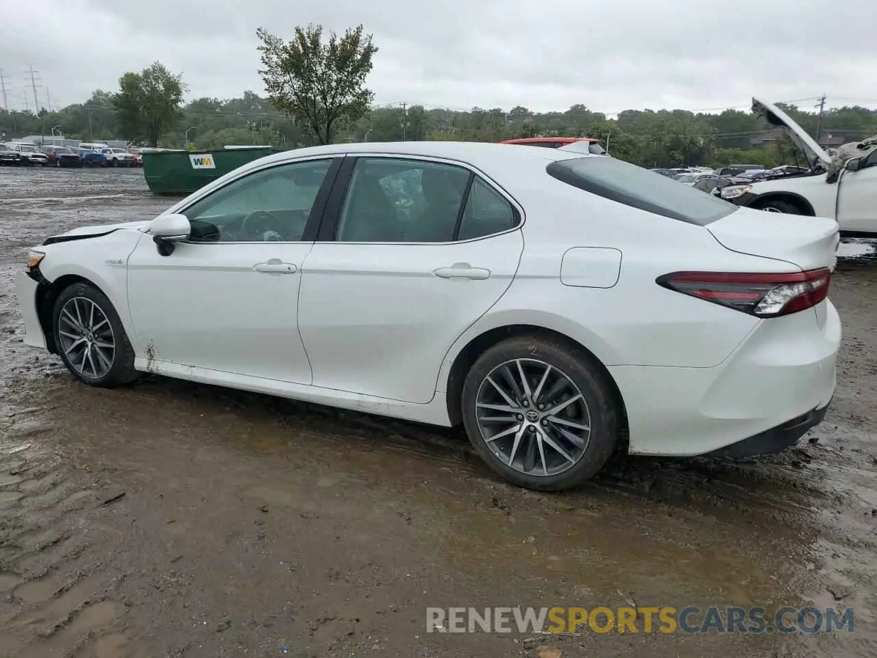 2 Photograph of a damaged car 4T1F31AKXMU547228 TOYOTA CAMRY 2021