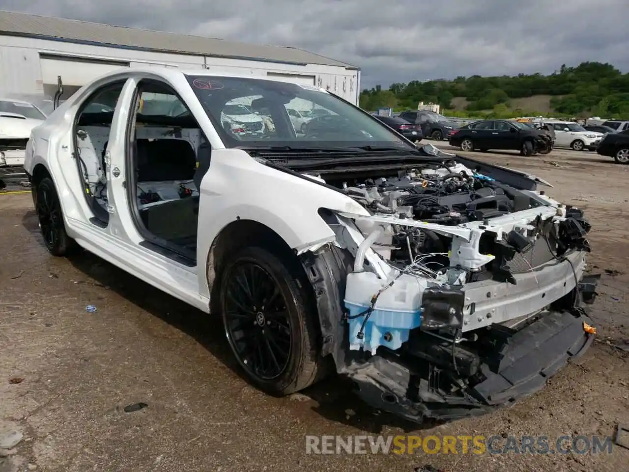 1 Photograph of a damaged car 4T1G11AK0MU408882 TOYOTA CAMRY 2021