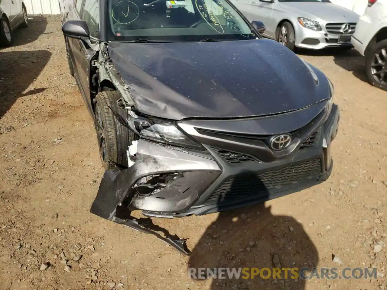 9 Photograph of a damaged car 4T1G11AK0MU408915 TOYOTA CAMRY 2021