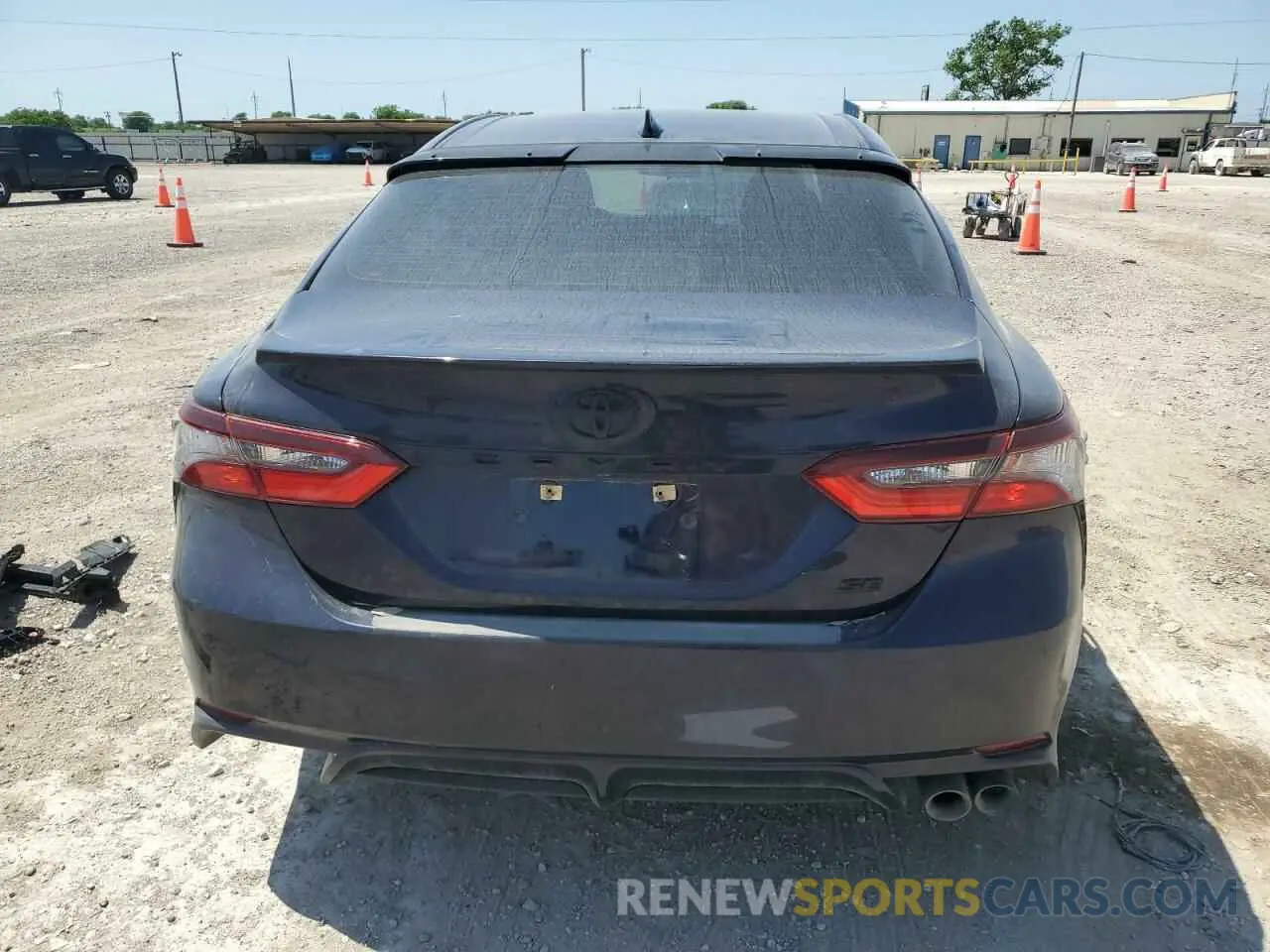 6 Photograph of a damaged car 4T1G11AK0MU418599 TOYOTA CAMRY 2021