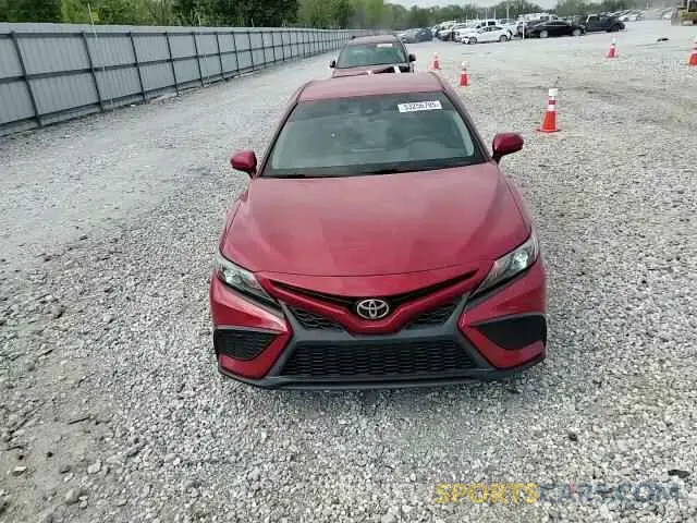 11 Photograph of a damaged car 4T1G11AK0MU419963 TOYOTA CAMRY 2021