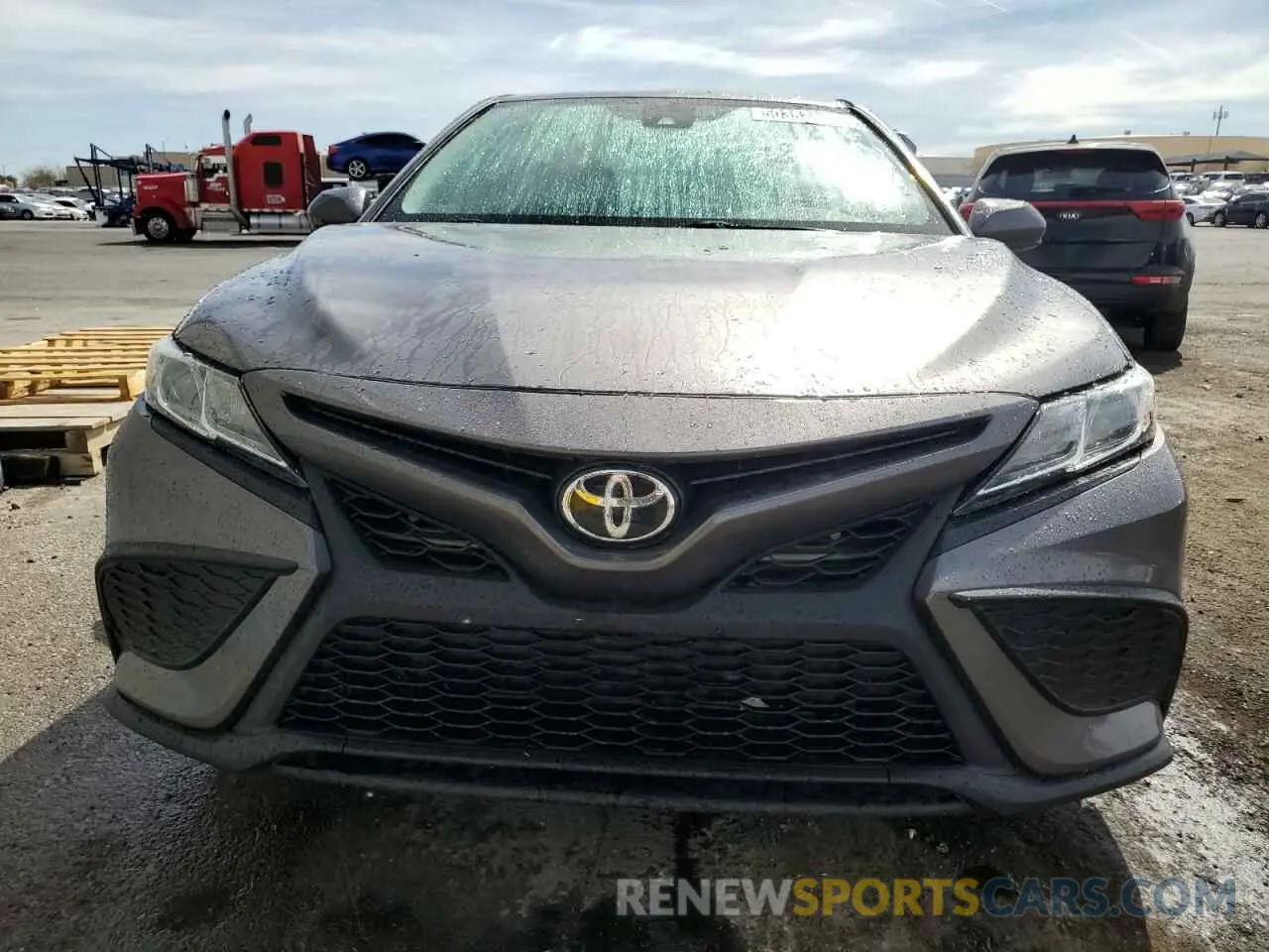 5 Photograph of a damaged car 4T1G11AK0MU428517 TOYOTA CAMRY 2021