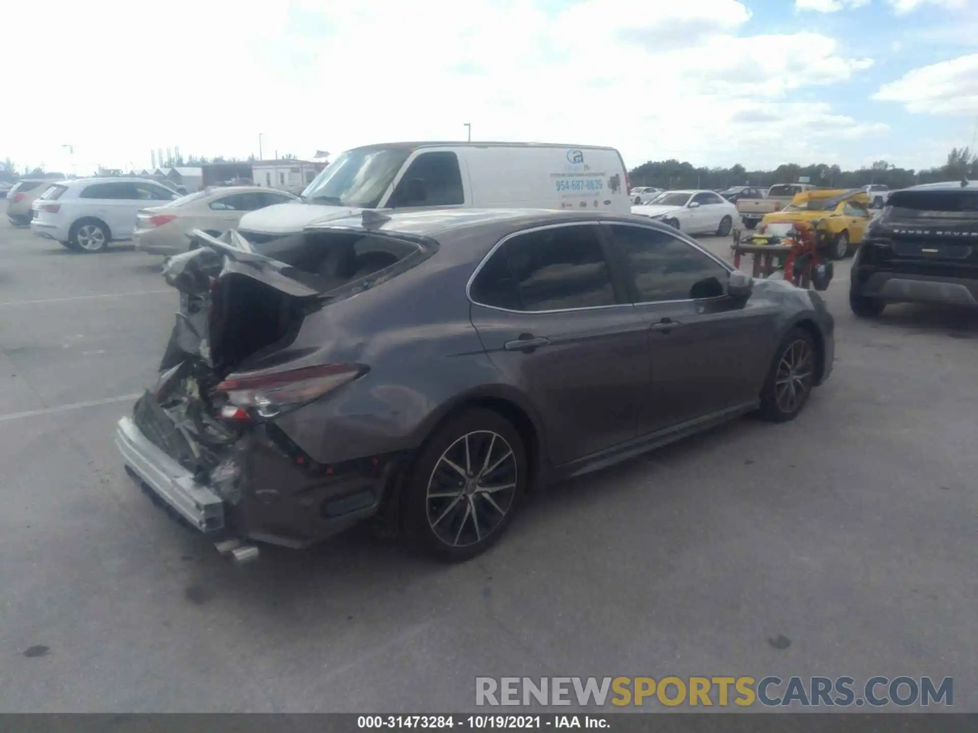 4 Photograph of a damaged car 4T1G11AK0MU434866 TOYOTA CAMRY 2021