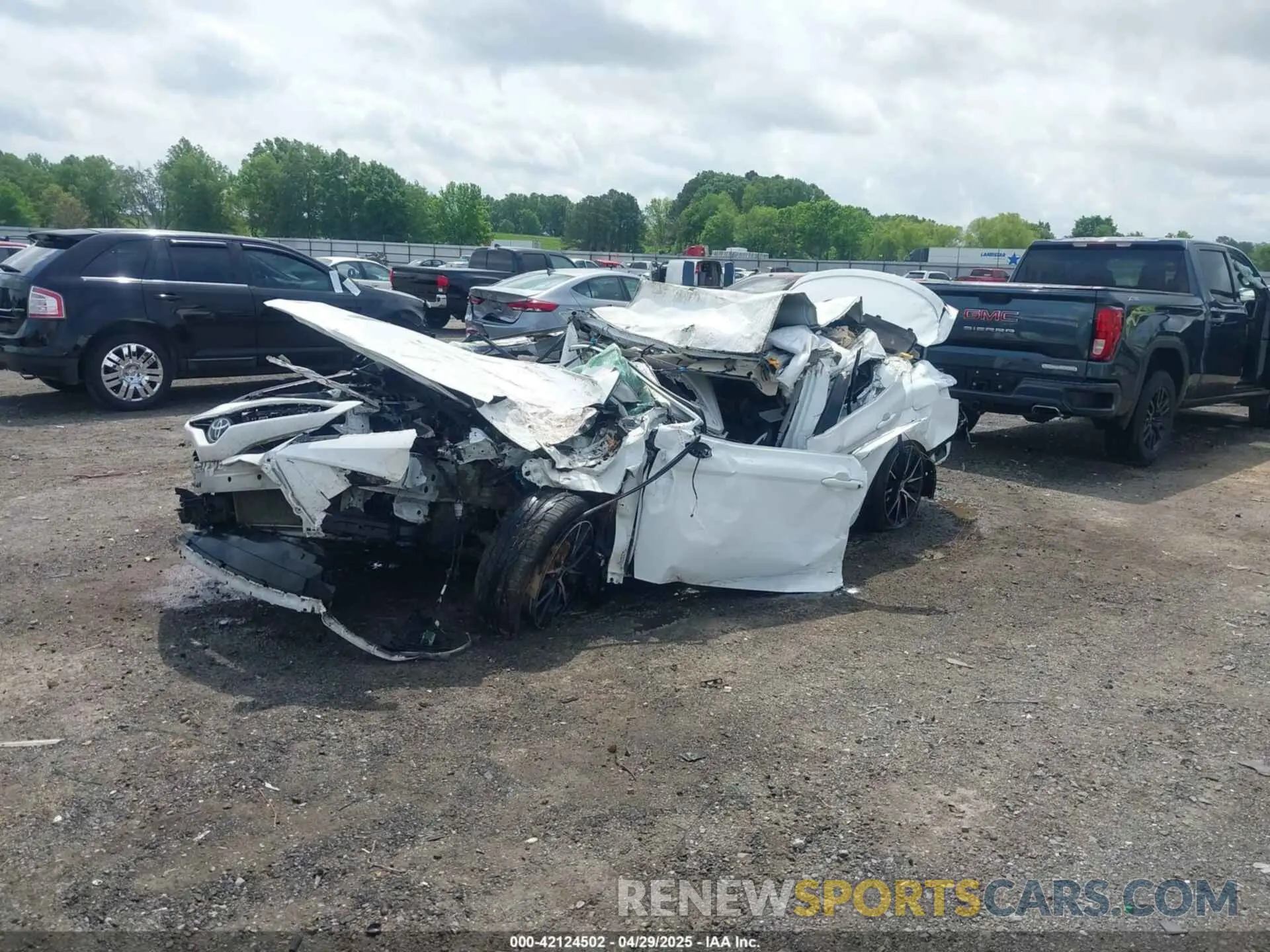 2 Photograph of a damaged car 4T1G11AK0MU438609 TOYOTA CAMRY 2021