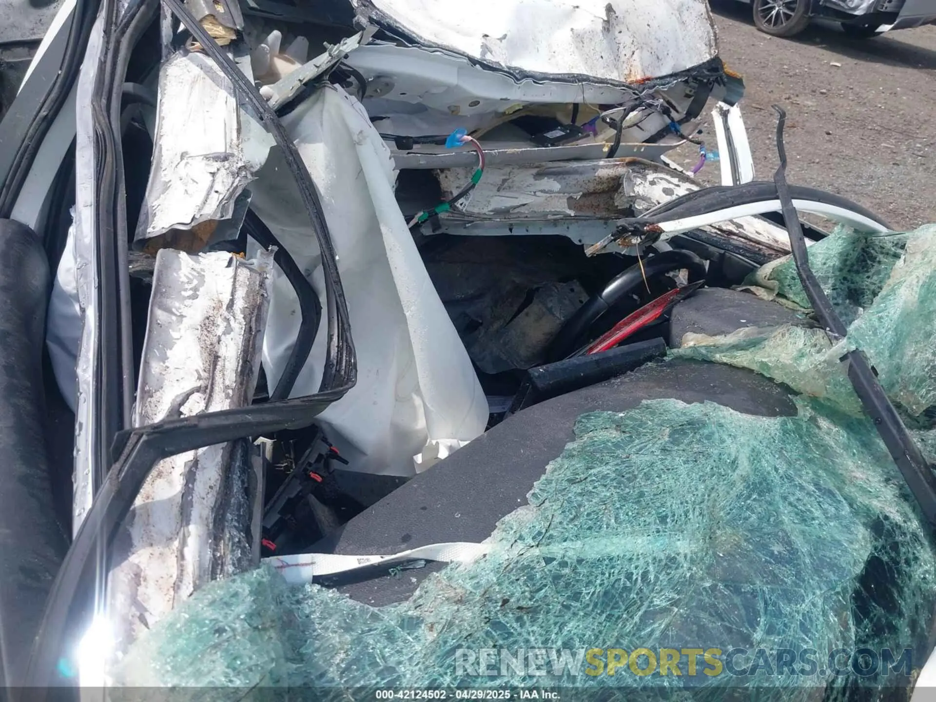 5 Photograph of a damaged car 4T1G11AK0MU438609 TOYOTA CAMRY 2021