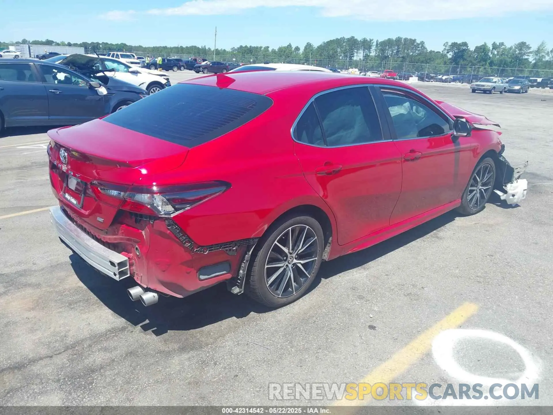 4 Photograph of a damaged car 4T1G11AK0MU448248 TOYOTA CAMRY 2021