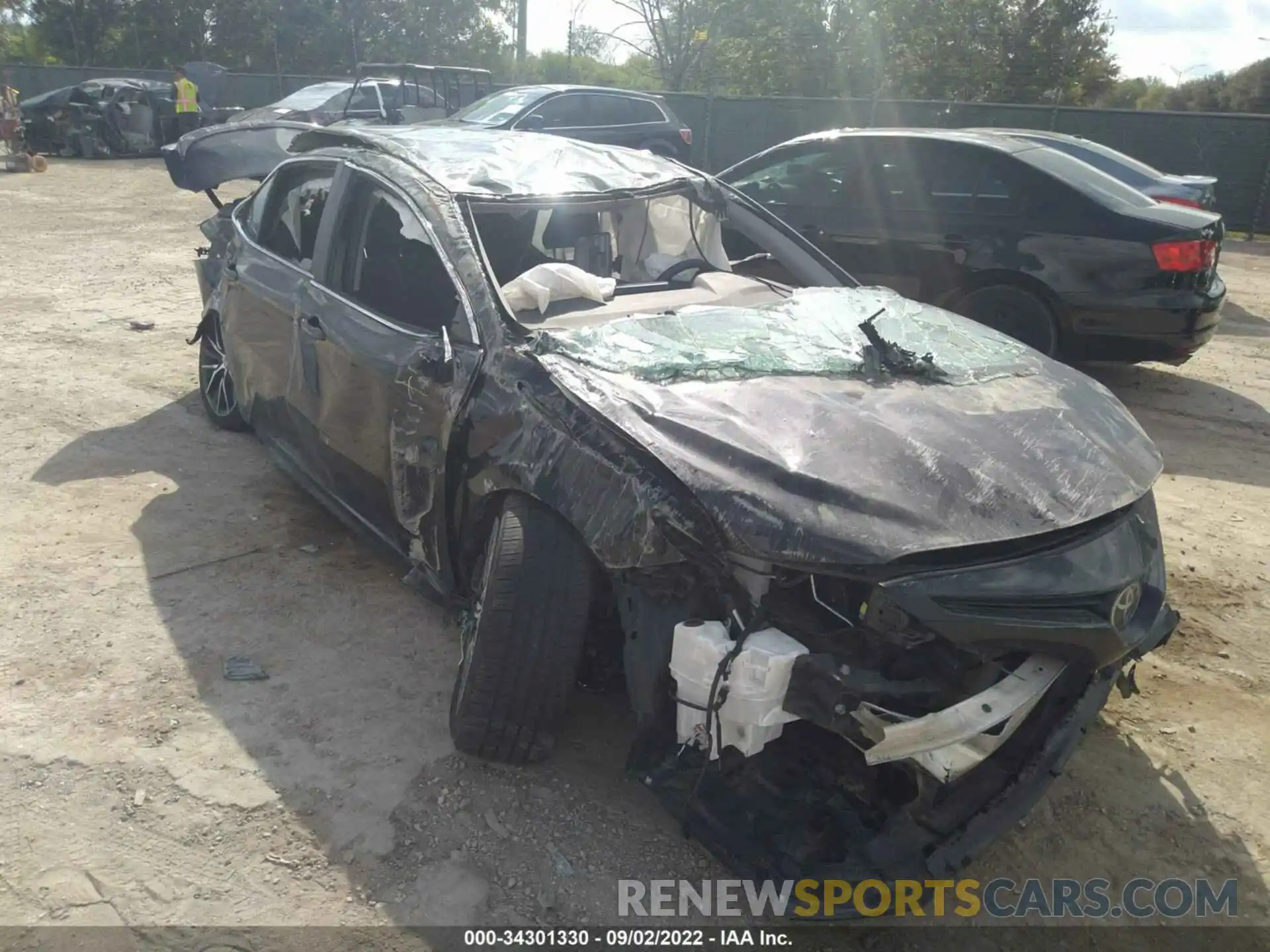 1 Photograph of a damaged car 4T1G11AK0MU451215 TOYOTA CAMRY 2021