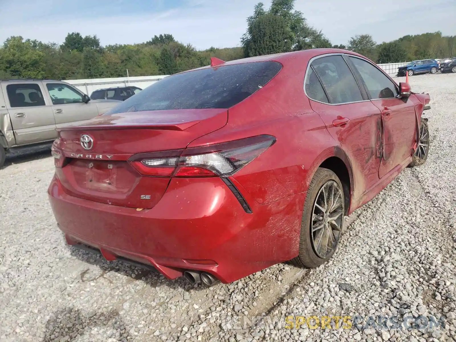 4 Photograph of a damaged car 4T1G11AK0MU453286 TOYOTA CAMRY 2021