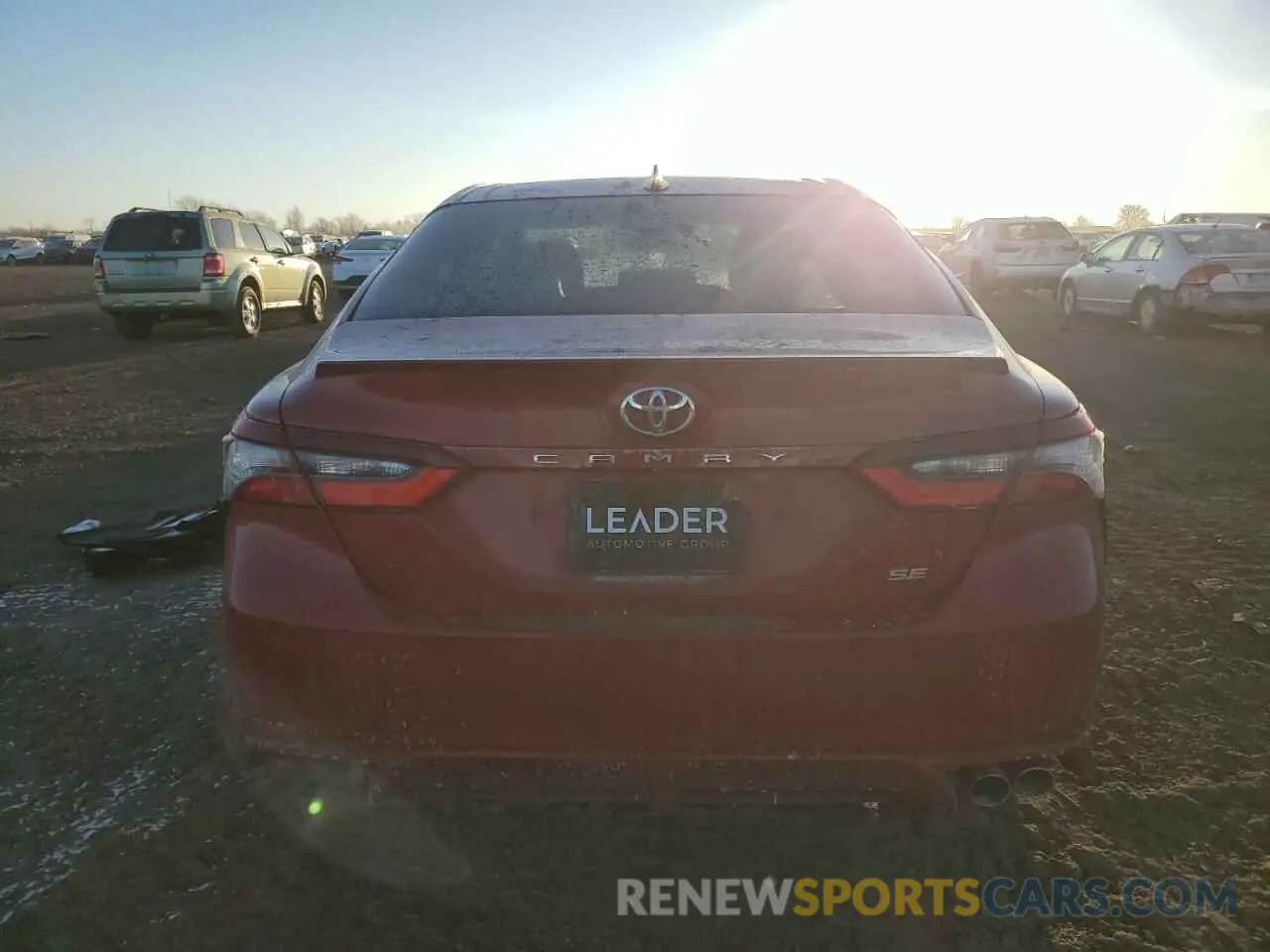6 Photograph of a damaged car 4T1G11AK0MU453899 TOYOTA CAMRY 2021