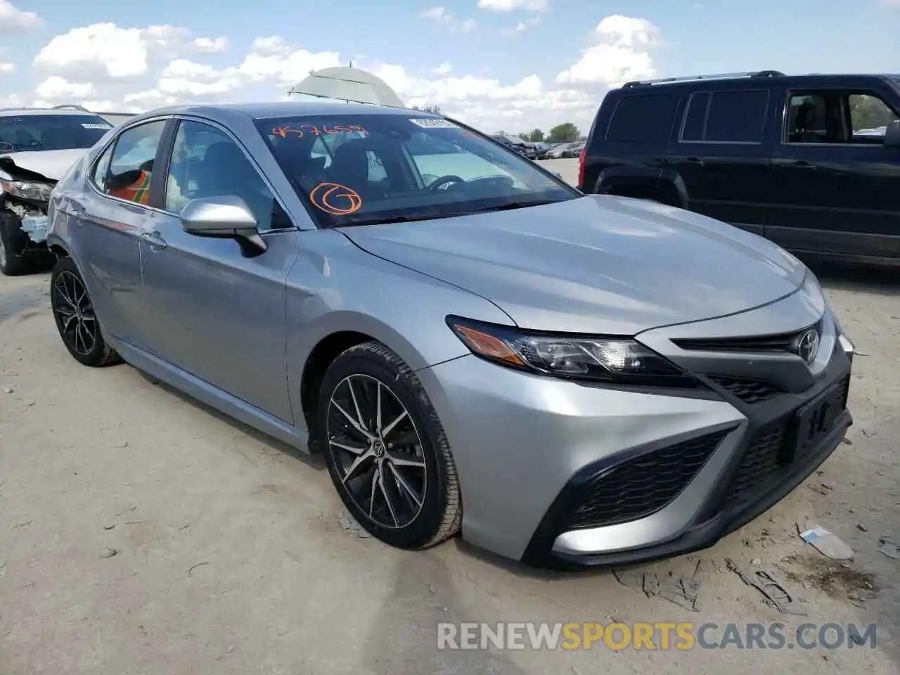 1 Photograph of a damaged car 4T1G11AK0MU457659 TOYOTA CAMRY 2021