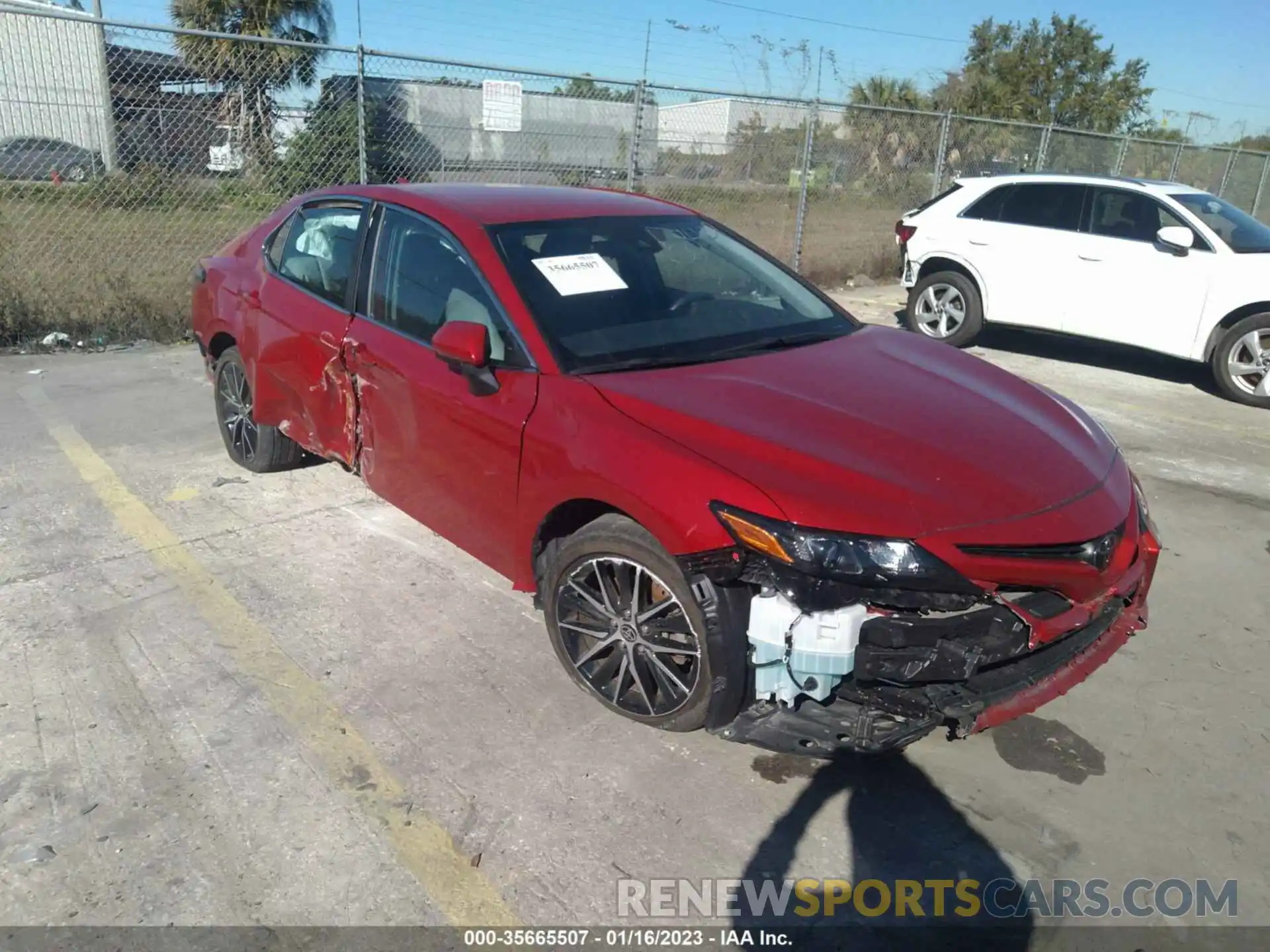 1 Photograph of a damaged car 4T1G11AK0MU475840 TOYOTA CAMRY 2021