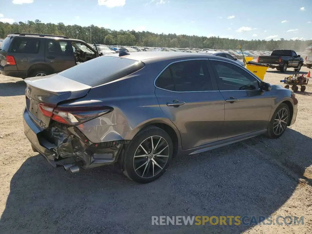 3 Photograph of a damaged car 4T1G11AK0MU497501 TOYOTA CAMRY 2021