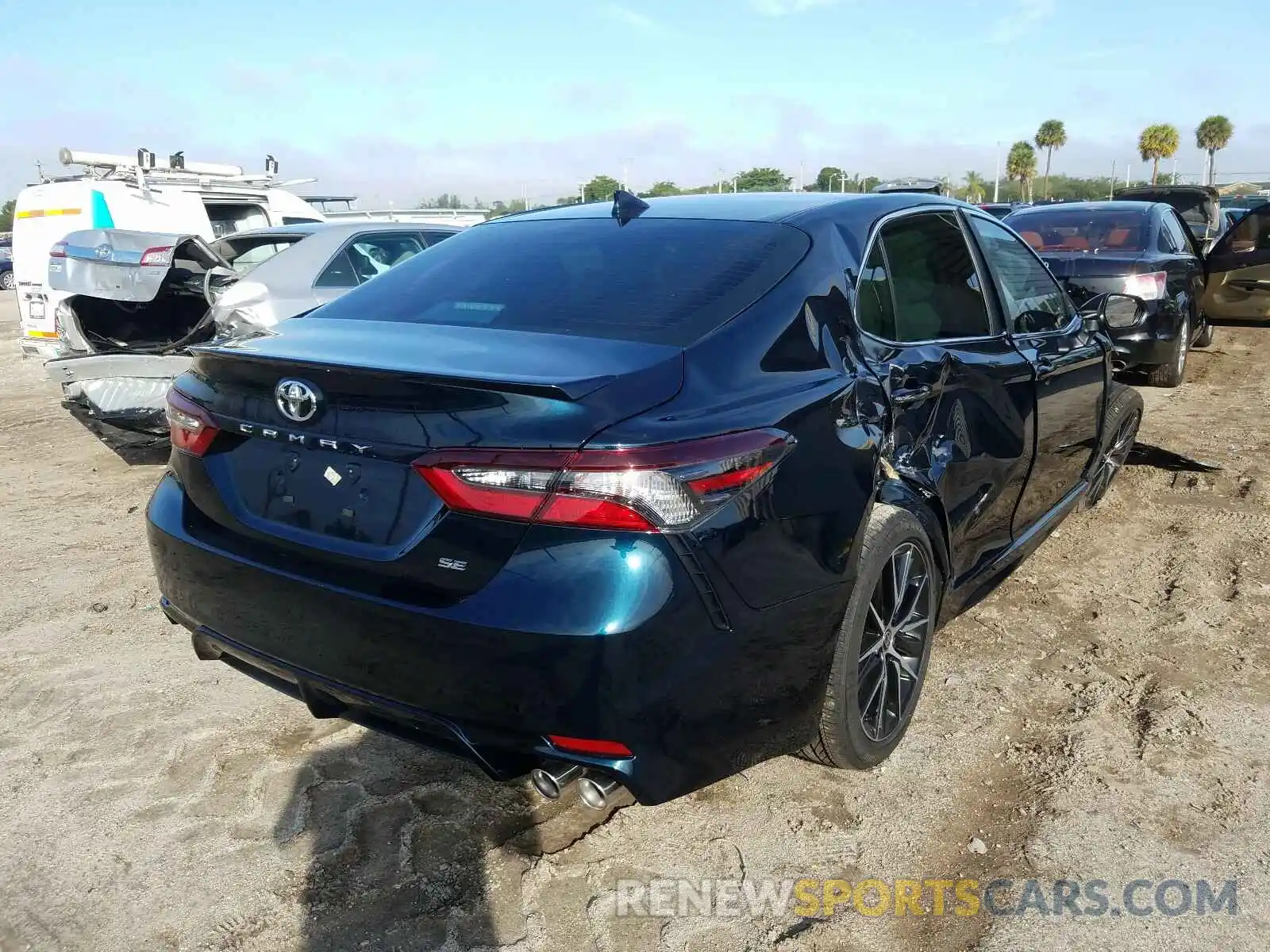 4 Photograph of a damaged car 4T1G11AK0MU516211 TOYOTA CAMRY 2021