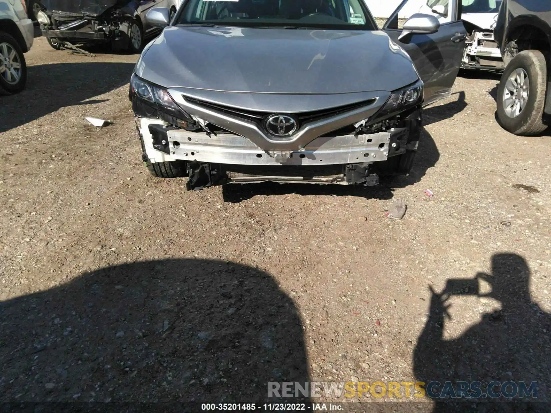 6 Photograph of a damaged car 4T1G11AK0MU517925 TOYOTA CAMRY 2021