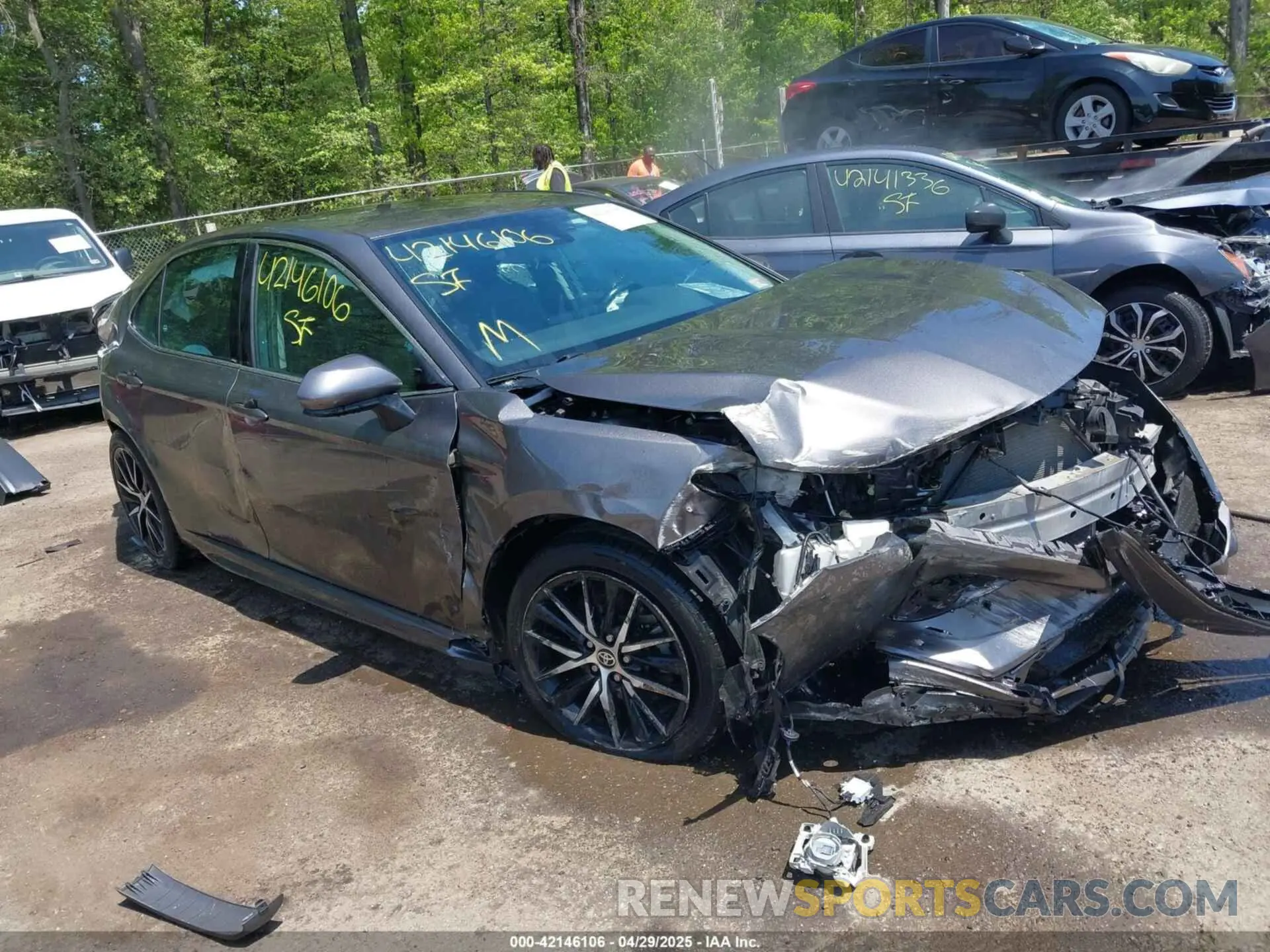 1 Photograph of a damaged car 4T1G11AK0MU523241 TOYOTA CAMRY 2021