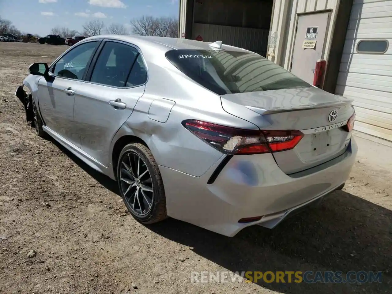 3 Photograph of a damaged car 4T1G11AK0MU524759 TOYOTA CAMRY 2021