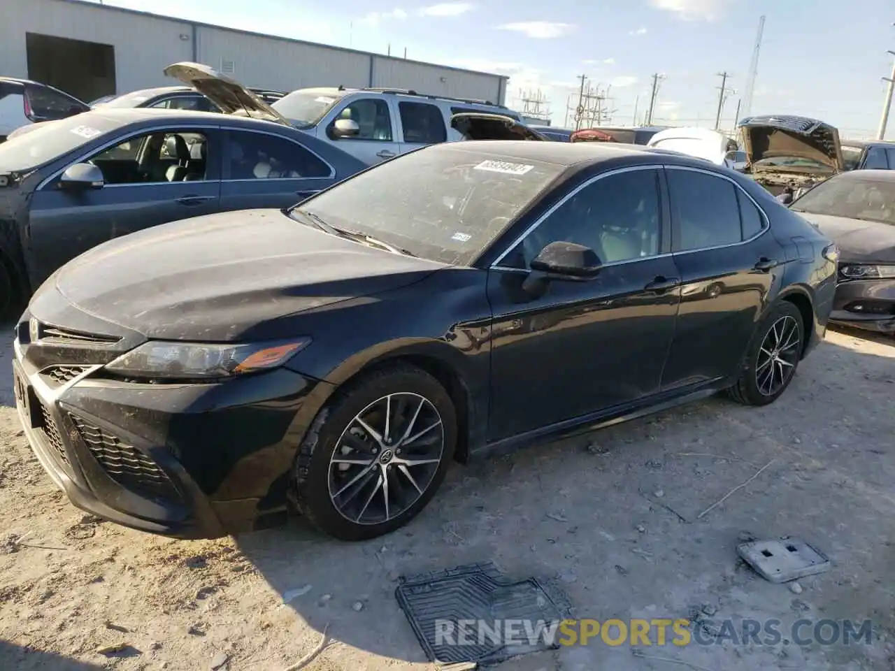 1 Photograph of a damaged car 4T1G11AK0MU526818 TOYOTA CAMRY 2021