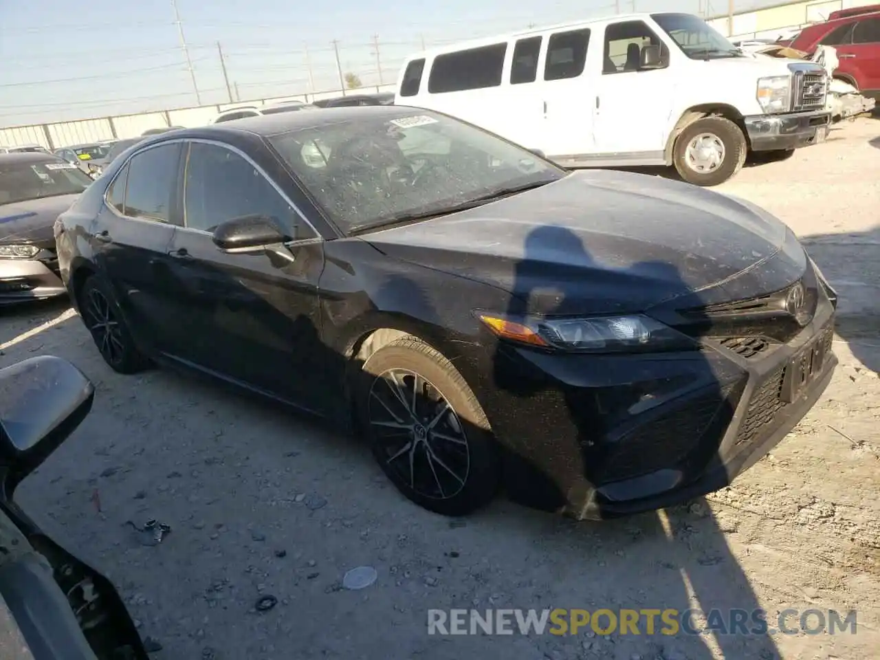 4 Photograph of a damaged car 4T1G11AK0MU526818 TOYOTA CAMRY 2021