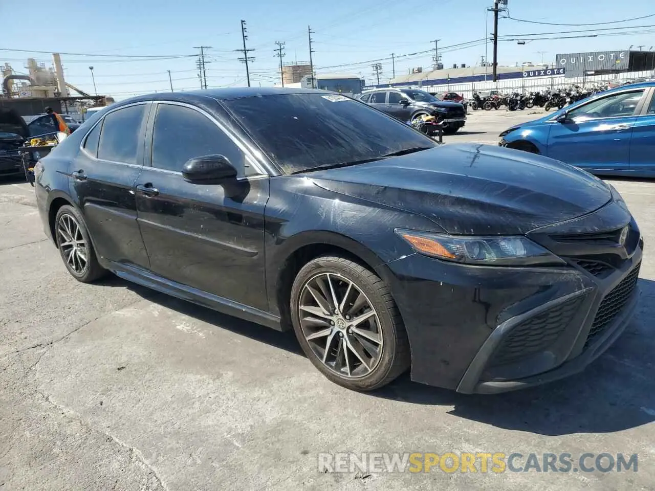 4 Photograph of a damaged car 4T1G11AK0MU531646 TOYOTA CAMRY 2021